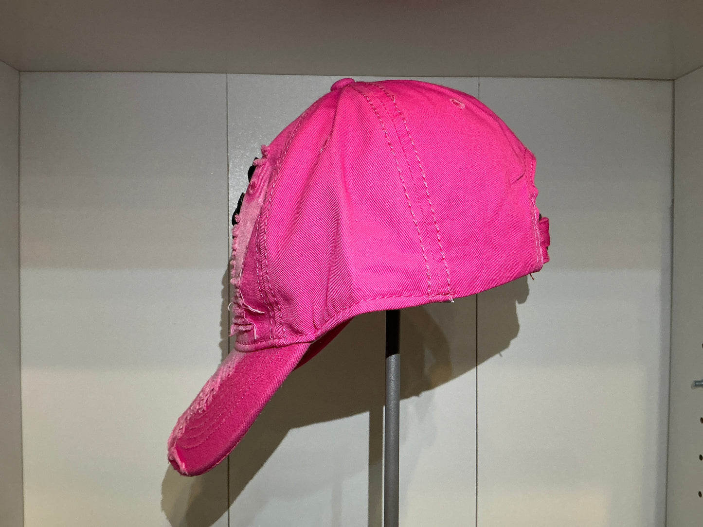 Distressed Cross Hat Pikolelie Pikolelie