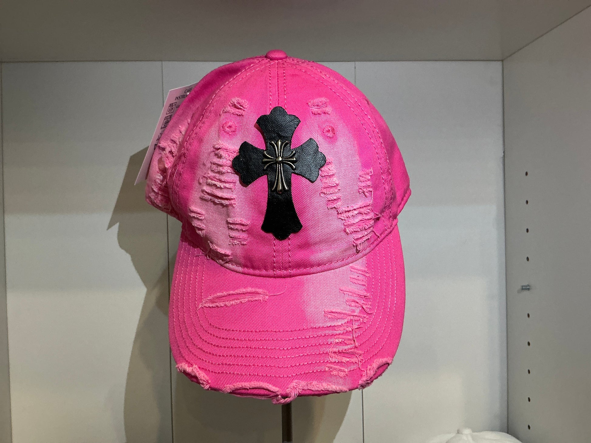 Distressed Cross Hat Pikolelie Pikolelie